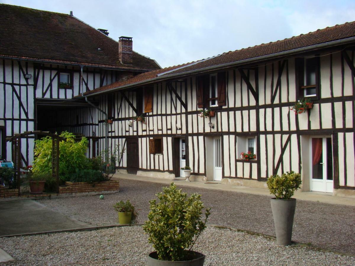 La Sente Des Vignes Bed and Breakfast Hauteville  Exteriör bild